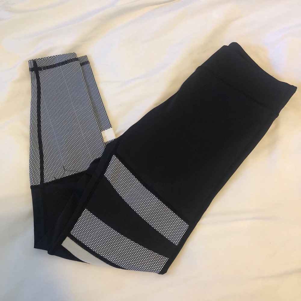 Lilybod leggings in small